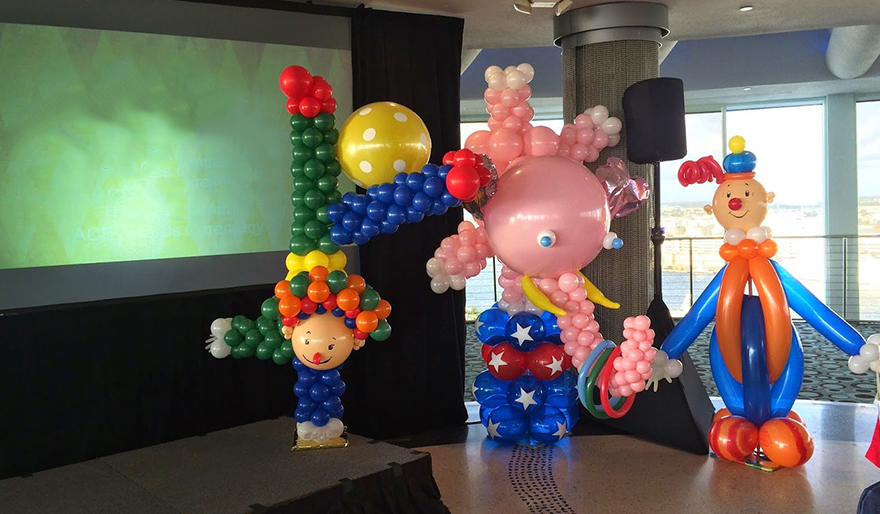 Balloon sculpture